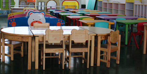 幼儿园装备价钱